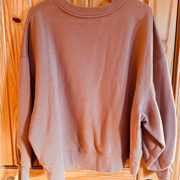 17 Hand Club Oversized Crop Top Brown Sweater by Ranch Dress’n. Soft and Warm - Picture 2 of 2